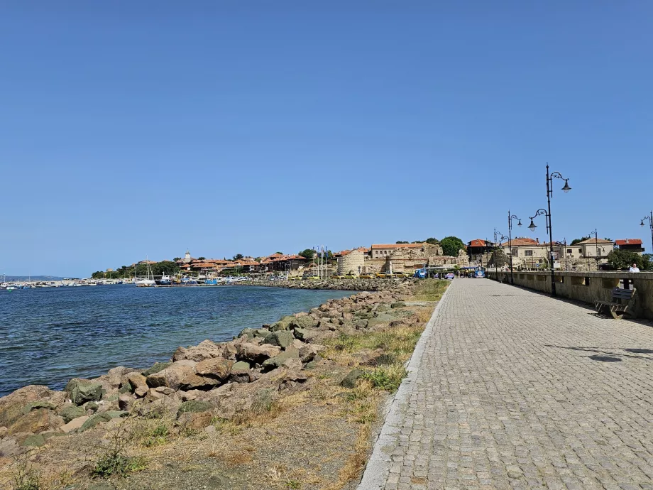 Walkway between old and new Nessebar