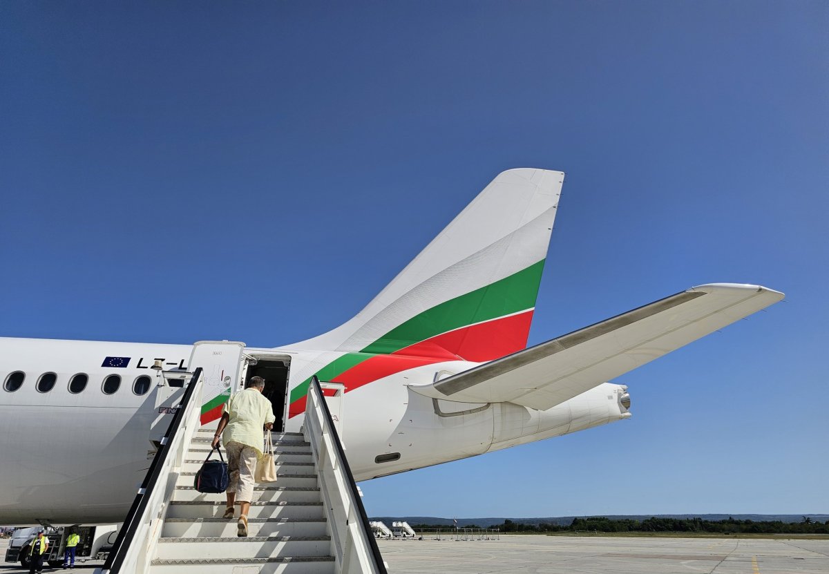 Bulgaria air shops baggage