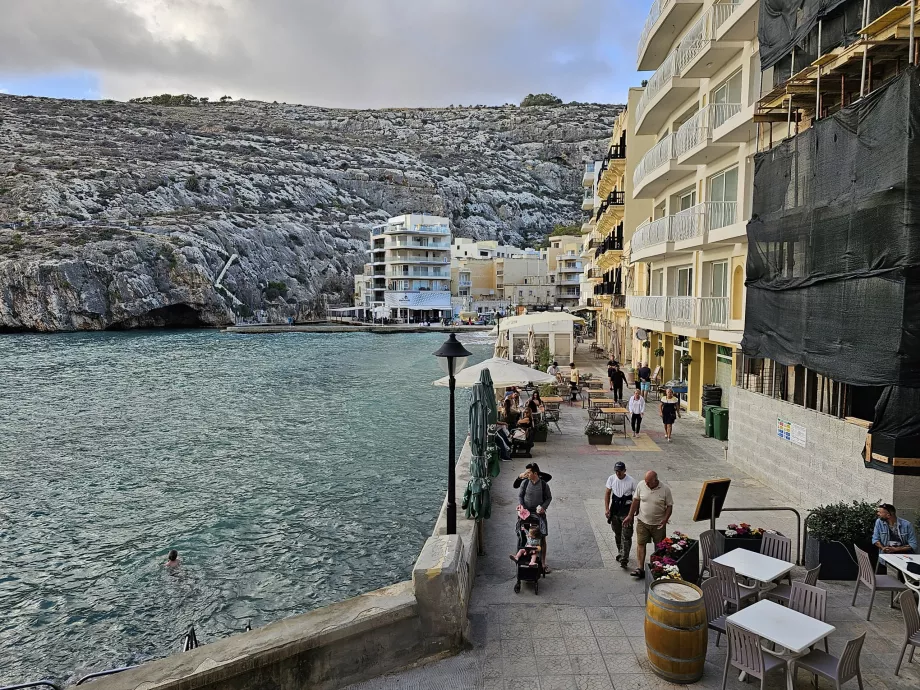 Xlendi Promenade