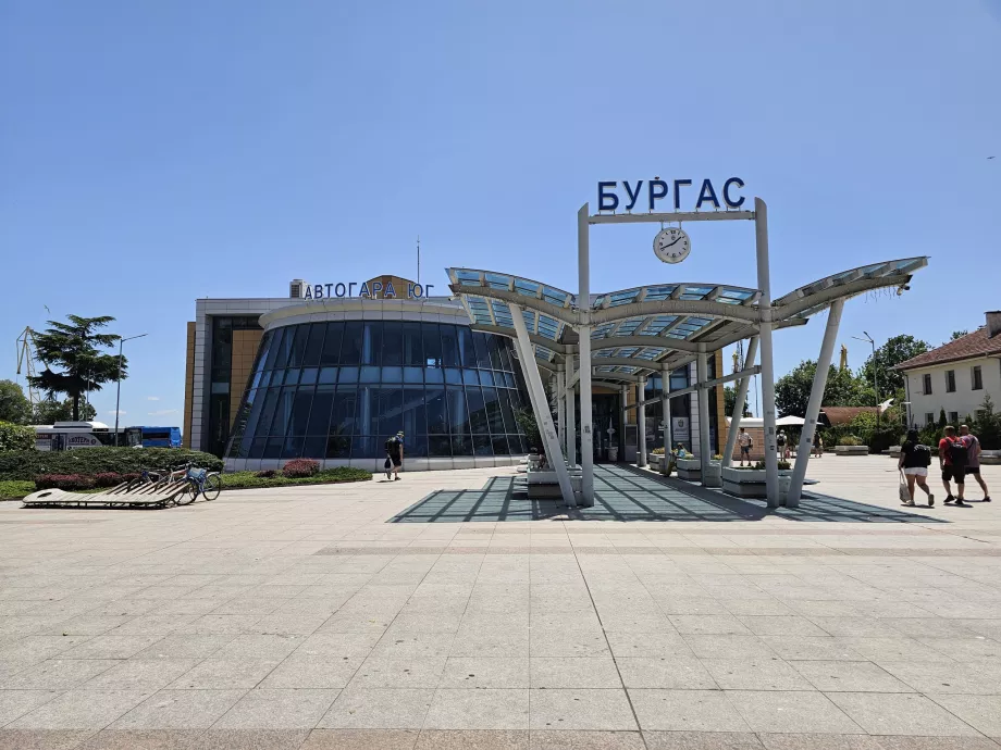 Bus station Burgas-JIH