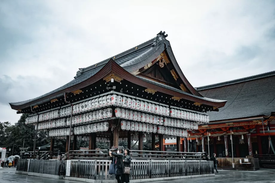 Yasaka Shrine