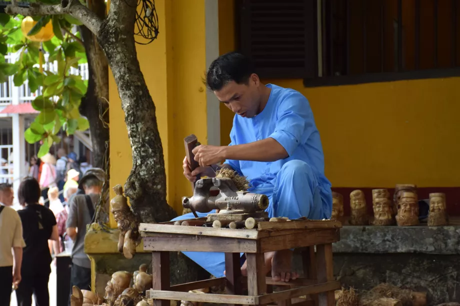 Handicrafts, Hoi An, Vietnam